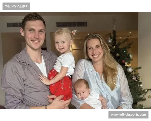 安赛龙女儿甜美亮相训练场引发社交媒体热议网友纷纷点赞关注